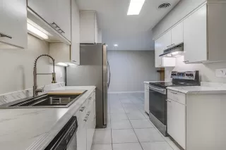 Photo #3: 21169786 Listing 