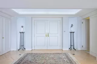 Browse active condo listings in BONAVENTURE