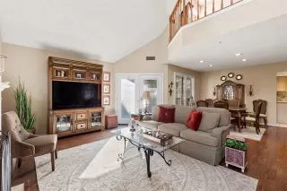 Photo #4: 21169852 Listing 