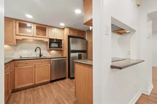 Photo #4: 21170178 Listing 