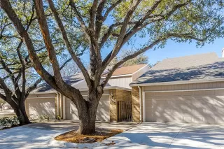 Photo #5: 21170452 Listing 