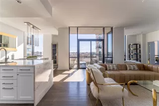 Photo #2: 21170485 Listing 