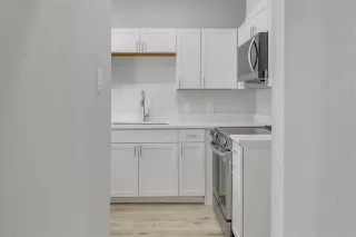 Photo #3: 21170755 Listing 