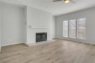 Photo #5: 21170755 Listing 