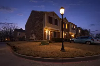 Photo #2: 21170972 Listing 