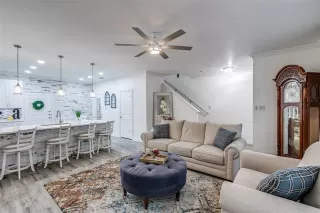 Photo #6: 21171146 Listing 