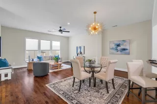 Photo #4: 21171204 Listing 