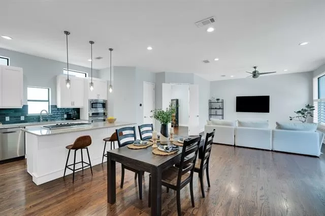 MLS: 21172012 Condo For Sale