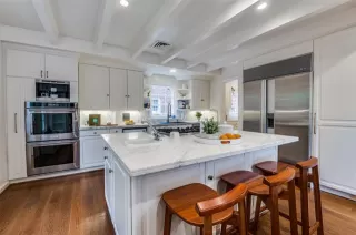 Photo #6: 21172285 Listing 