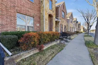 Photo #2: 21172806 Listing 