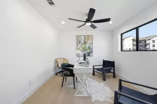 Photo #5: 21173074 Listing