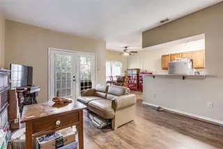 Photo #5: 21173168 Listing 