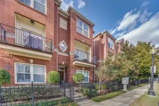 Photo #2: 21173563 Listing 