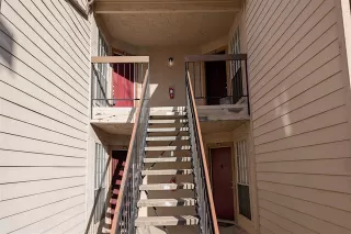 Photo #2: 21173892 Listing 