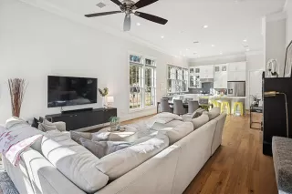 Photo #6: 21173962 Listing 