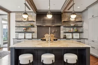 Photo #5: 21174716 Listing 