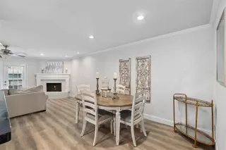 Photo #5: 21175055 Listing 