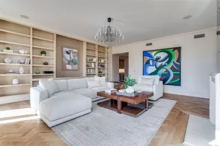 Photo #4: 21175398 Listing