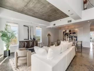 Photo #2: 21175588 Listing 