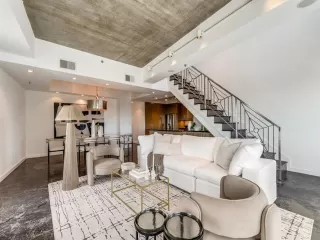 Photo #3: 21175588 Listing 