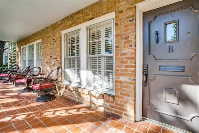 MLS: 21175823 Condo For Sale