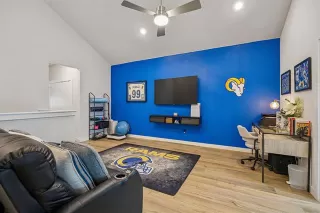 Photo #5: 21176079 Listing 