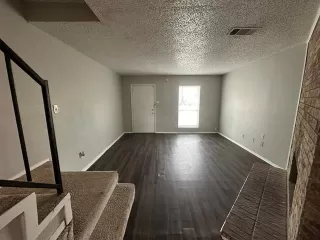 Photo #4: 21176080 Listing 