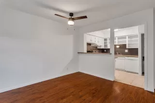 Photo #6: 21176185 Listing 