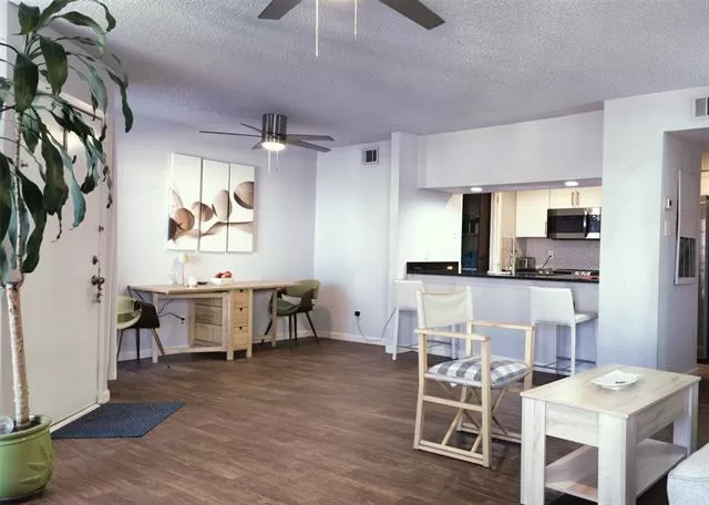 MLS: 21176998 Condo For Sale