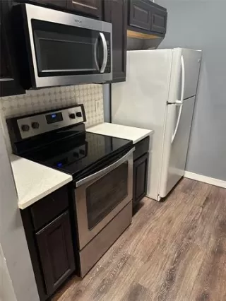 Photo #4: 21177211 Listing 