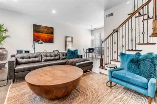 Photo #5: 21177310 Listing