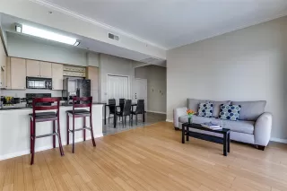 Photo #3: 21177323 Listing