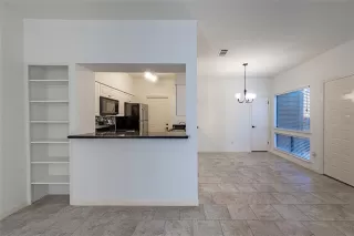 Photo #6: 21177355 Listing 