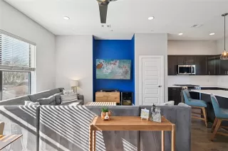 Photo #6: 21177374 Listing 