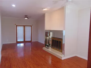 Photo #3: 21177471 Listing