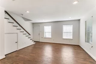 Photo #4: 21177575 Listing 