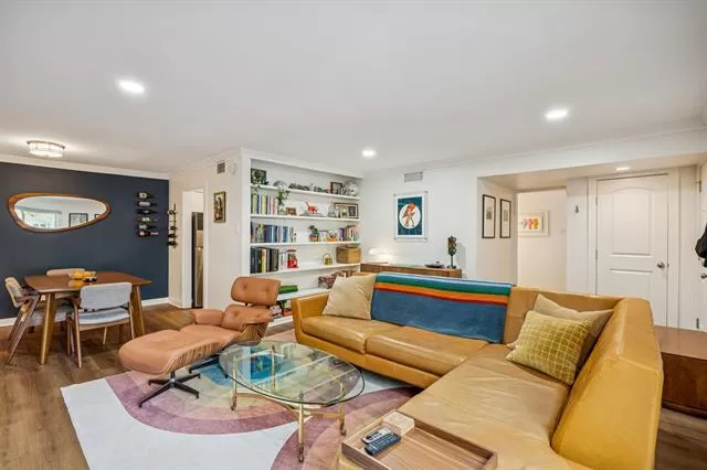 MLS: 21177688 Condo For Sale