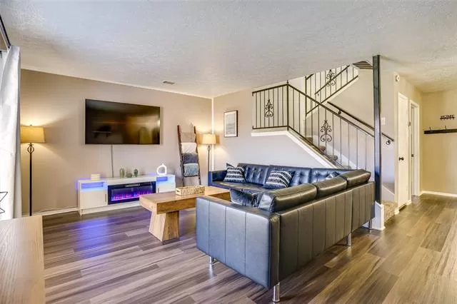 MLS: 21178031 Condo For Sale