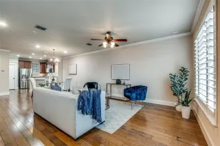 Photo #6: 21178050 Listing 