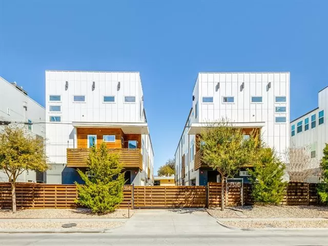 MLS: 21178178 Condo For Sale