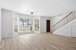 Photo #2: 21178447 Listing 