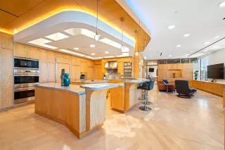 Photo #2: 21179207 Listing 