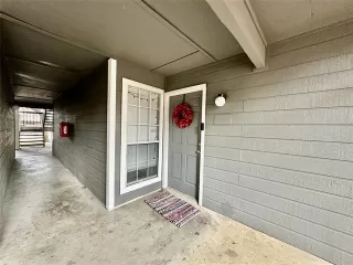 Photo #3: 21180721 Listing