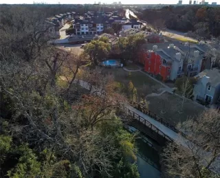 Photo #3: 21181034 Listing