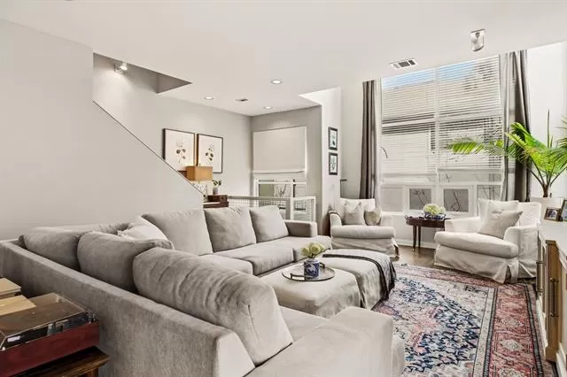 MLS: 21181414 Condo For Sale