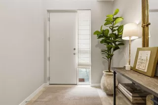 Photo #2: 21181414 Listing 