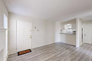 Photo #2: 21181759 Listing 