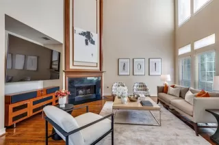 Photo #2: 21182142 Listing