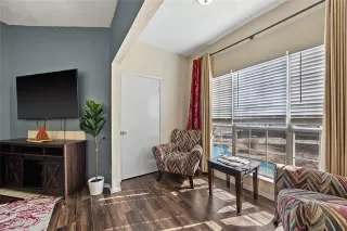 Photo #4: 21182377 Listing 