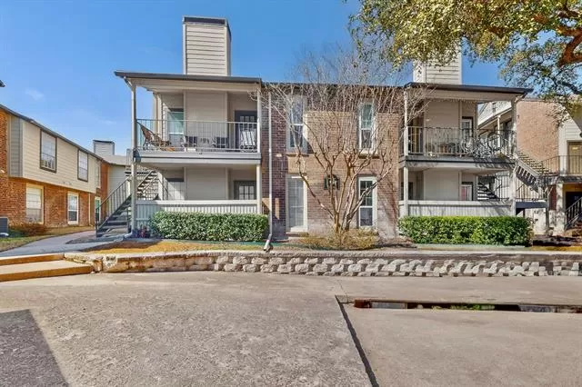 MLS: 21182843 Condo For Sale